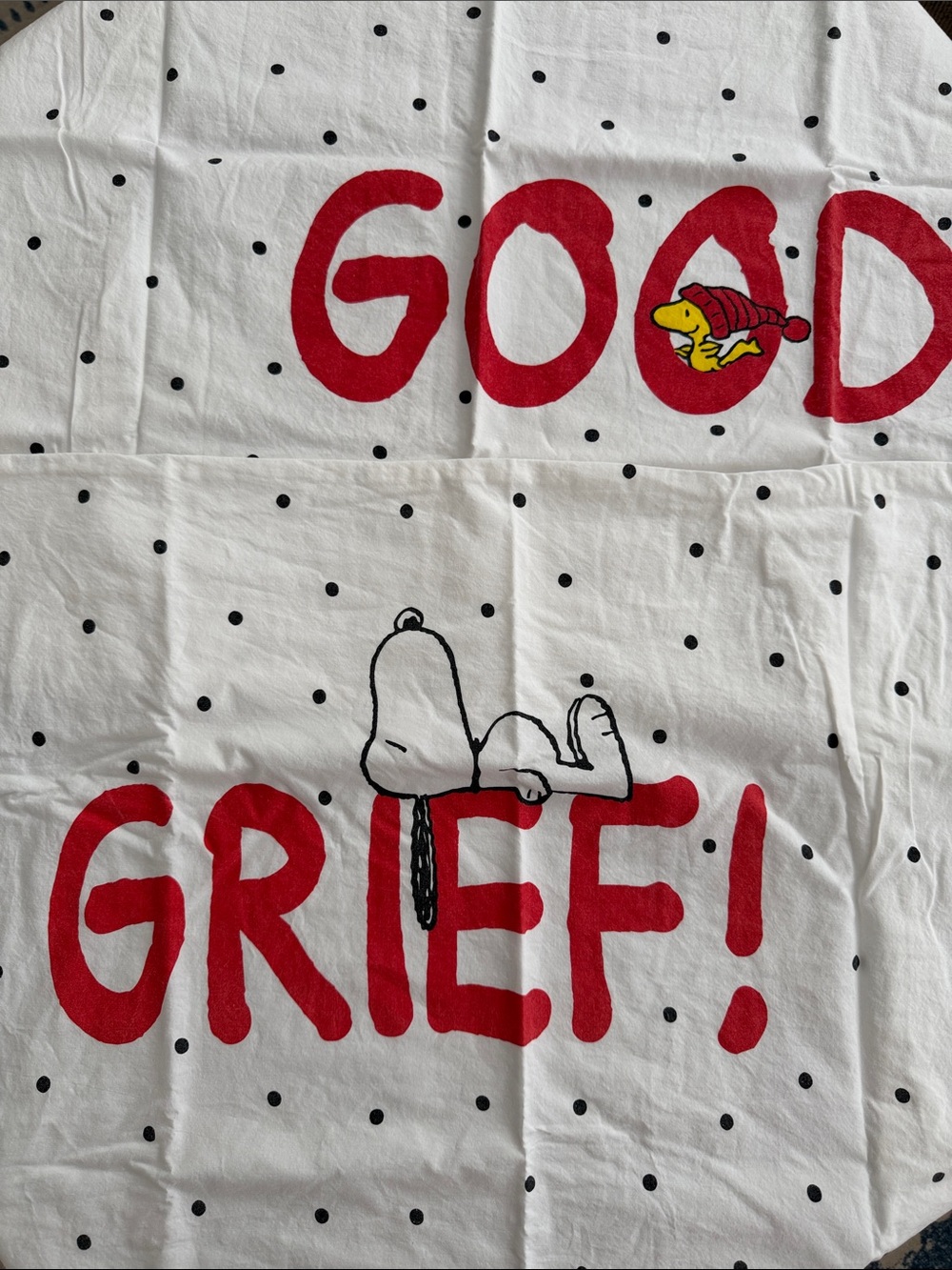 Pottery Barn Teen White Polka Dot 'GOOD GRIEF!' Snoopy Cotton Pillowcases